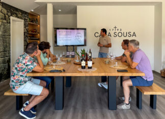 Casa Sousa 1792 alia história, enoturismo e alojamento no coração de Boticas